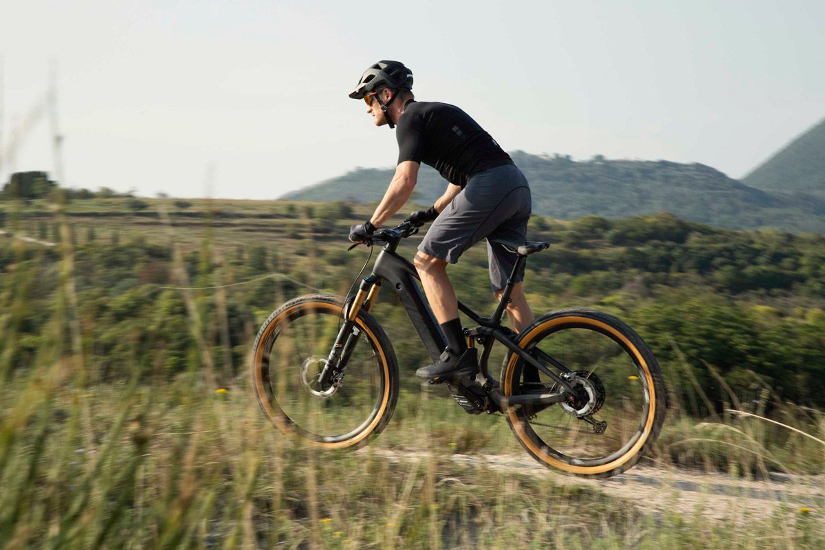 Nuevo sillín Selle Italia X Bow detalle 