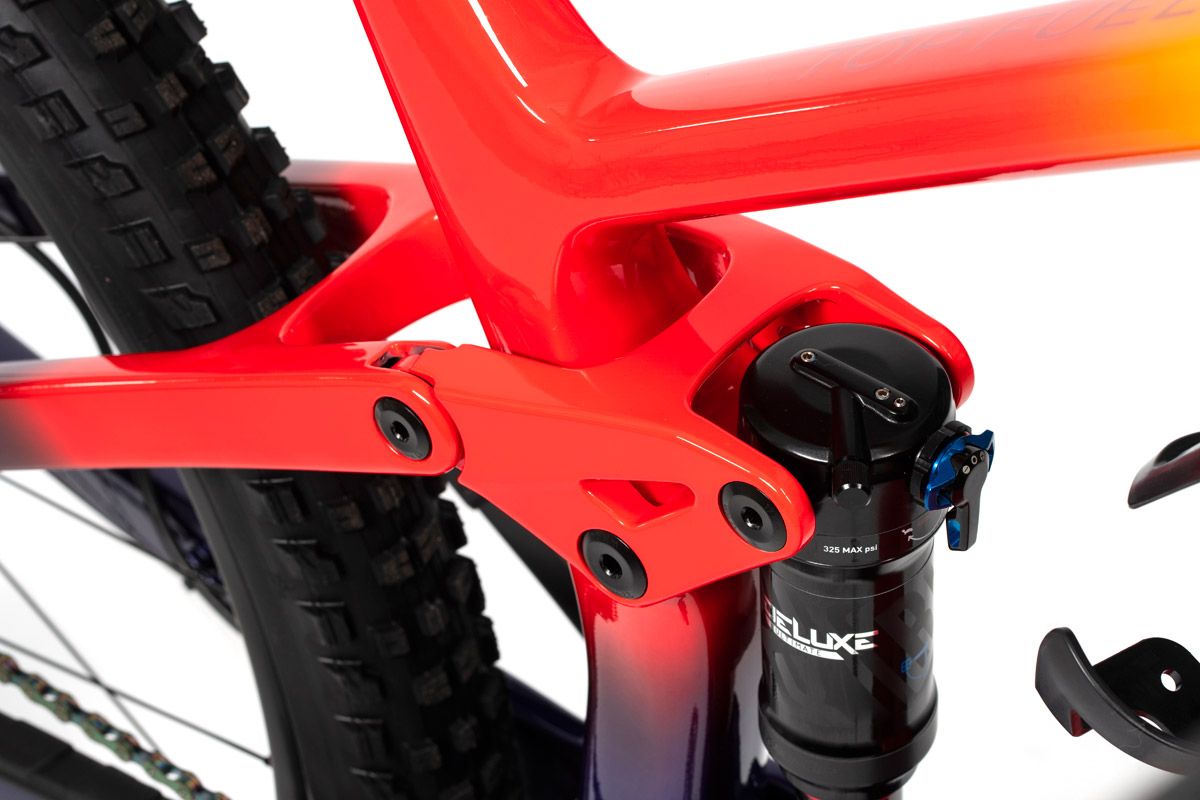 Estudio Trek Top Fuel (13) Estudio Trek Top Fuel (13)
