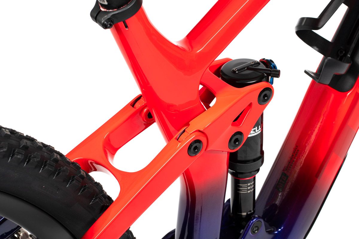 Estudio Trek Top Fuel (26) Estudio Trek Top Fuel (26)