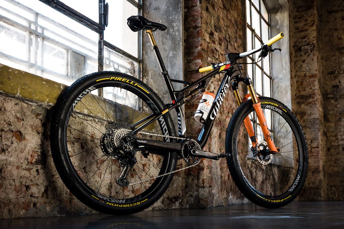 Así es el nuevo equipo Wilier Triestina   Pirelli Factory Team  (48)