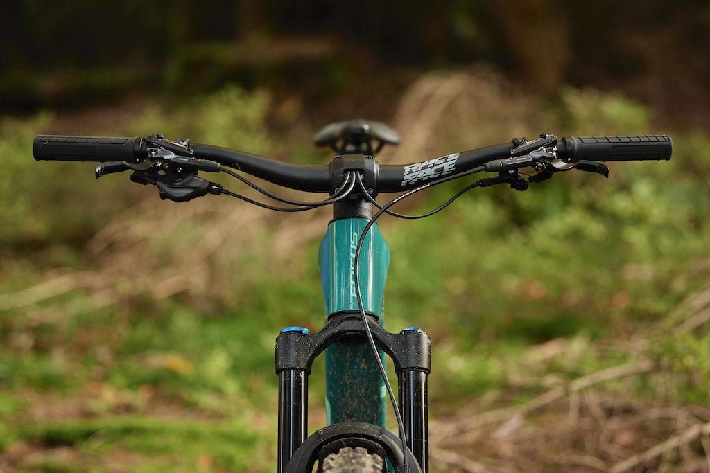 FOCUS JAM CARBONUS MY22 MTB JAM 8 9 Front CIS 2951 copia FOCUS JAM CARBONUS MY22 MTB JAM 8 9 Front CIS 2951 copia