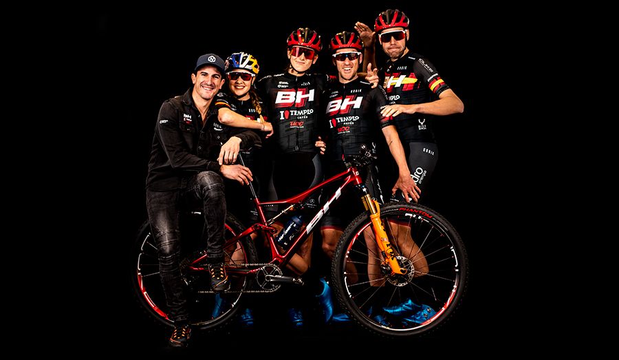 El equipo BH Templo Cafés UCC será el único Élite UCI español de 2022