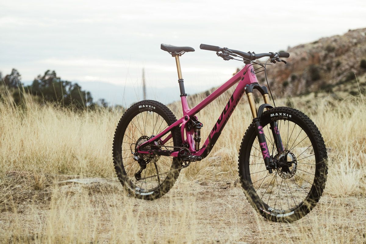 Nueva Pivot Shadowcat  MOE5071