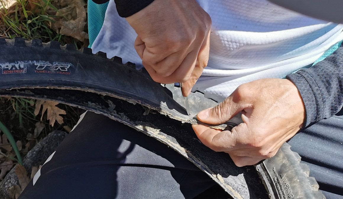 2 maneras extremas de reparar un tubeless 5 2 maneras extremas de reparar un tubeless 5