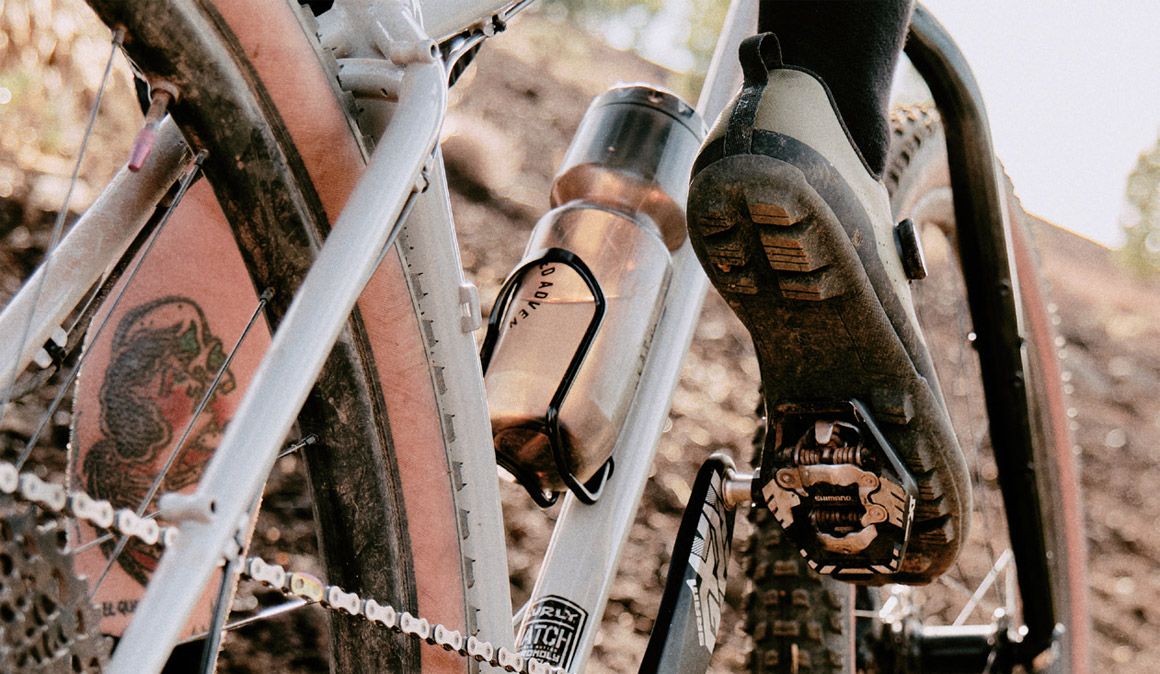 Algunas posibles causas para explicar los pies dormidos en bici