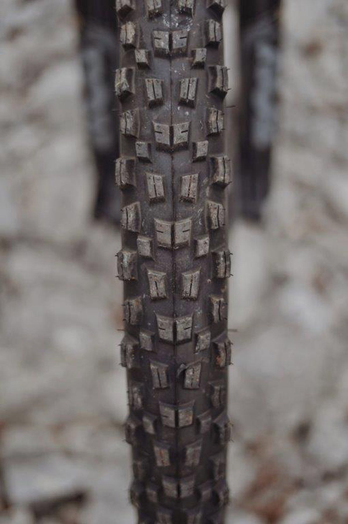 Pirelli Scorpion Enduro M tread