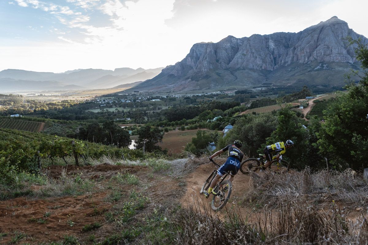 La Absa Cape Epic de 2023 promete llevar a todos los equipos hasta el límite