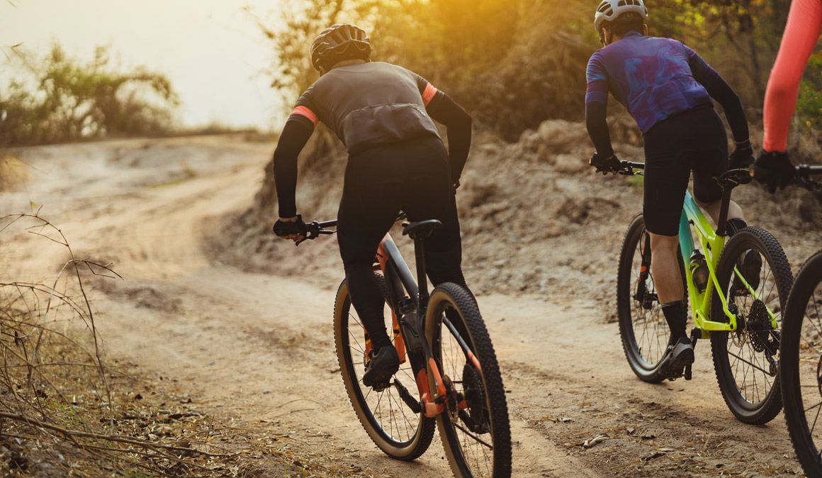 Cómo hay que calentar para el ciclismo. Claves para hacerlo bien
