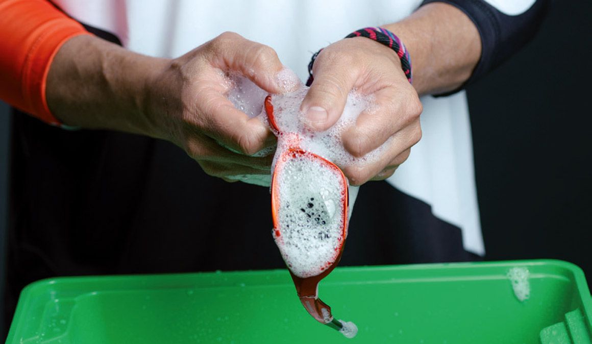 Cómo limpiar correctamente las gafas.