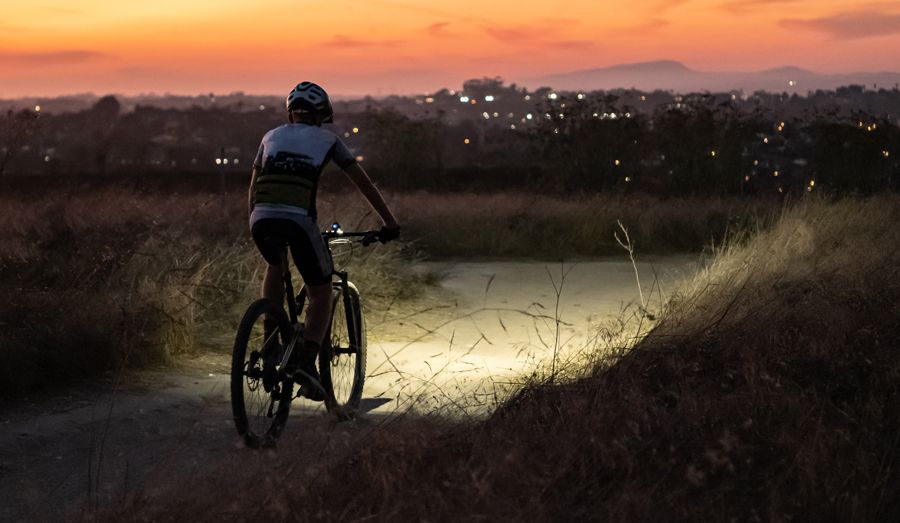Qué luces puedo montar en mi bici   Lo que dice la ley
