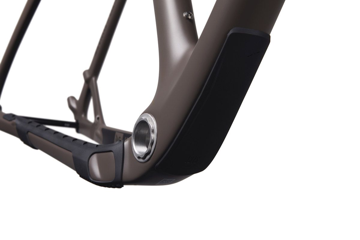DV9 FrameOnly Bronze Detail 6681 DV9 FrameOnly Bronze Detail 6681