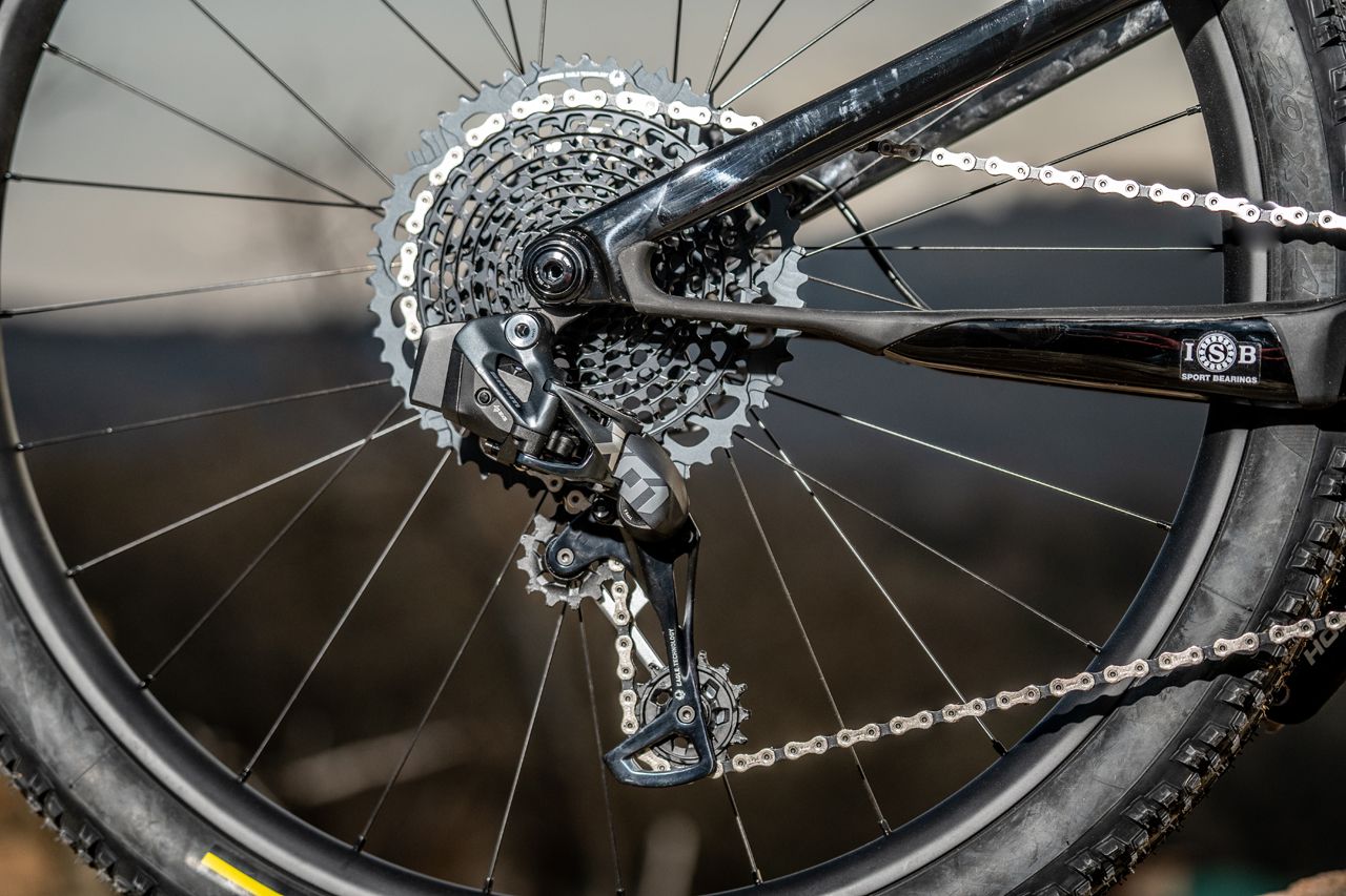 Cannondale Scalpel Hi Mod 1 Team Vas Arabay (8) Cannondale Scalpel Hi Mod 1 Team Vas Arabay (8)