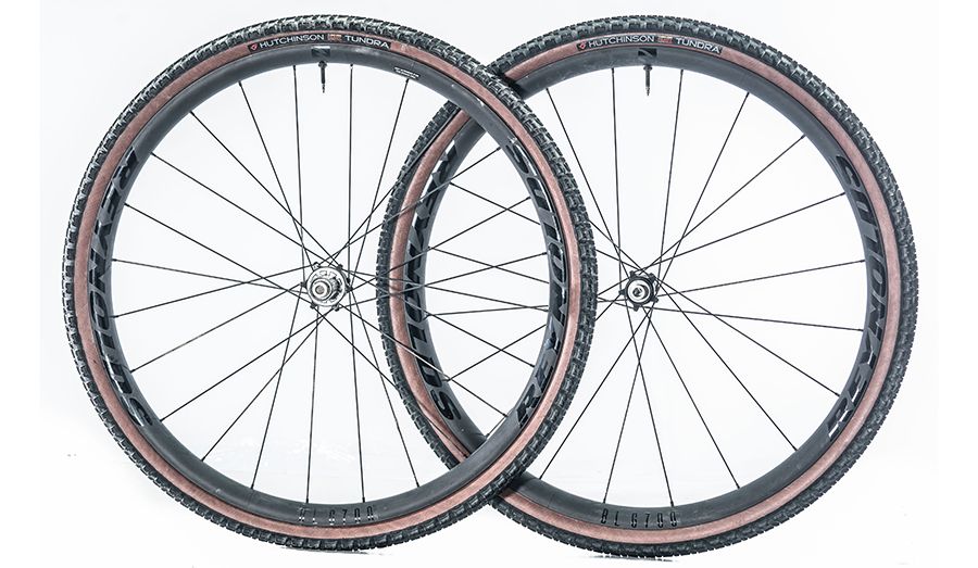 Ruedas Reynolds Blacklabel G700 Pro