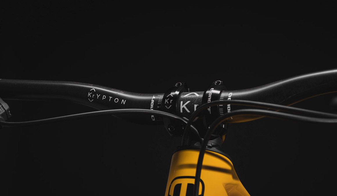 OnOff presenta la línea Krypton para enduro