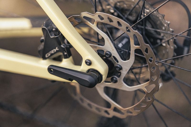FOCUS MY22 ATLAS 8 8 Rear Thru Axle H4A5040 FOCUS MY22 ATLAS 8 8 Rear Thru Axle H4A5040