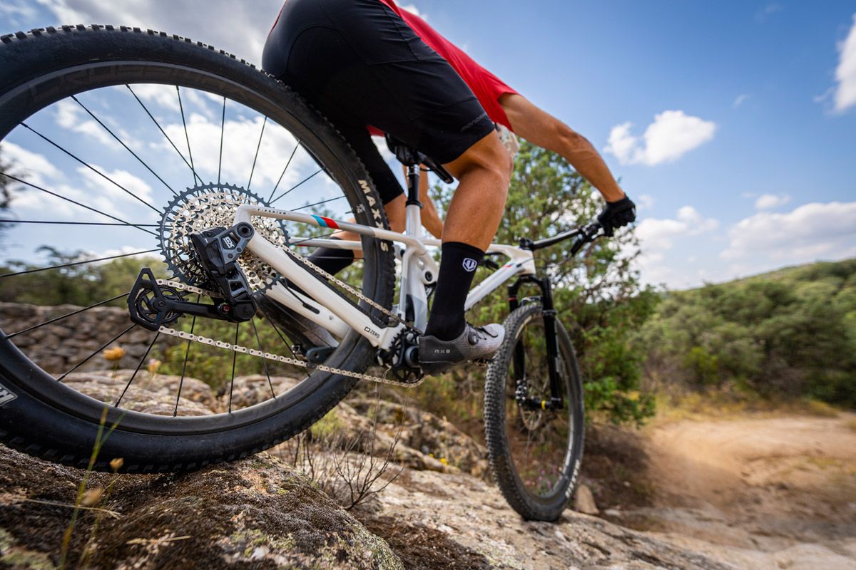 SRAM presenta el GX Eagle Transmission  Accion y detalles SRAM GX  (16)