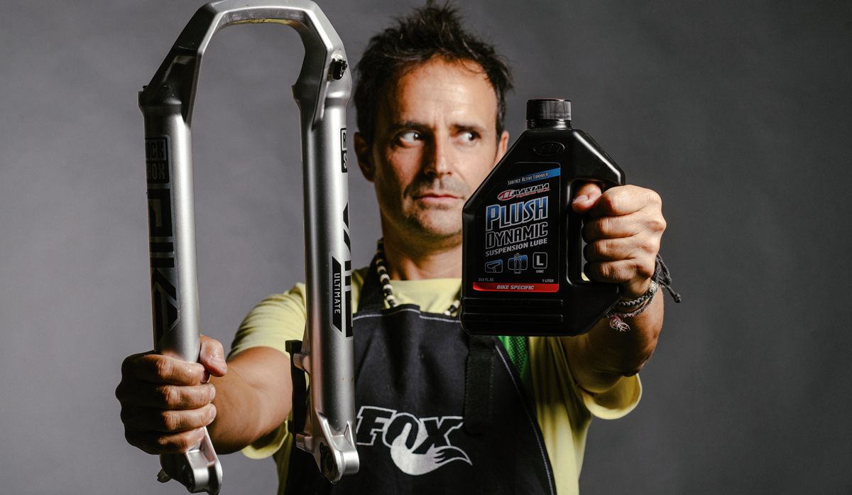 Limpieza y lubricación RockShox cada 50 horas