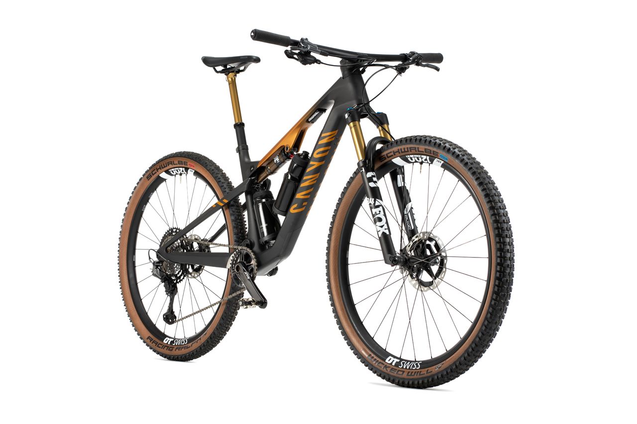 Estudio Canton Lux Trail (2)
