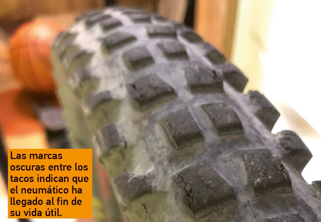 Señales de que hay que cambiar de neumático. detalle