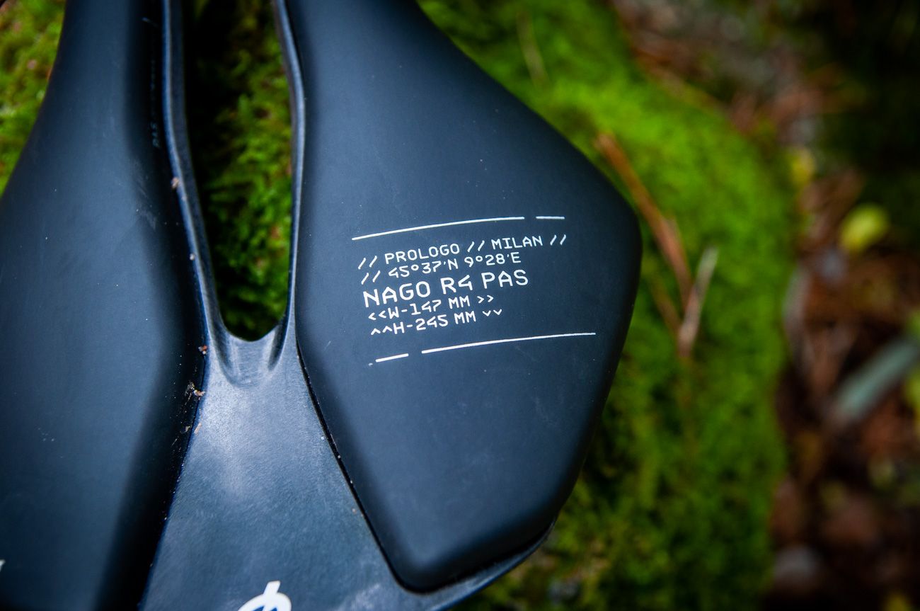 Prologo Nago R4 PAS Nack  (47)