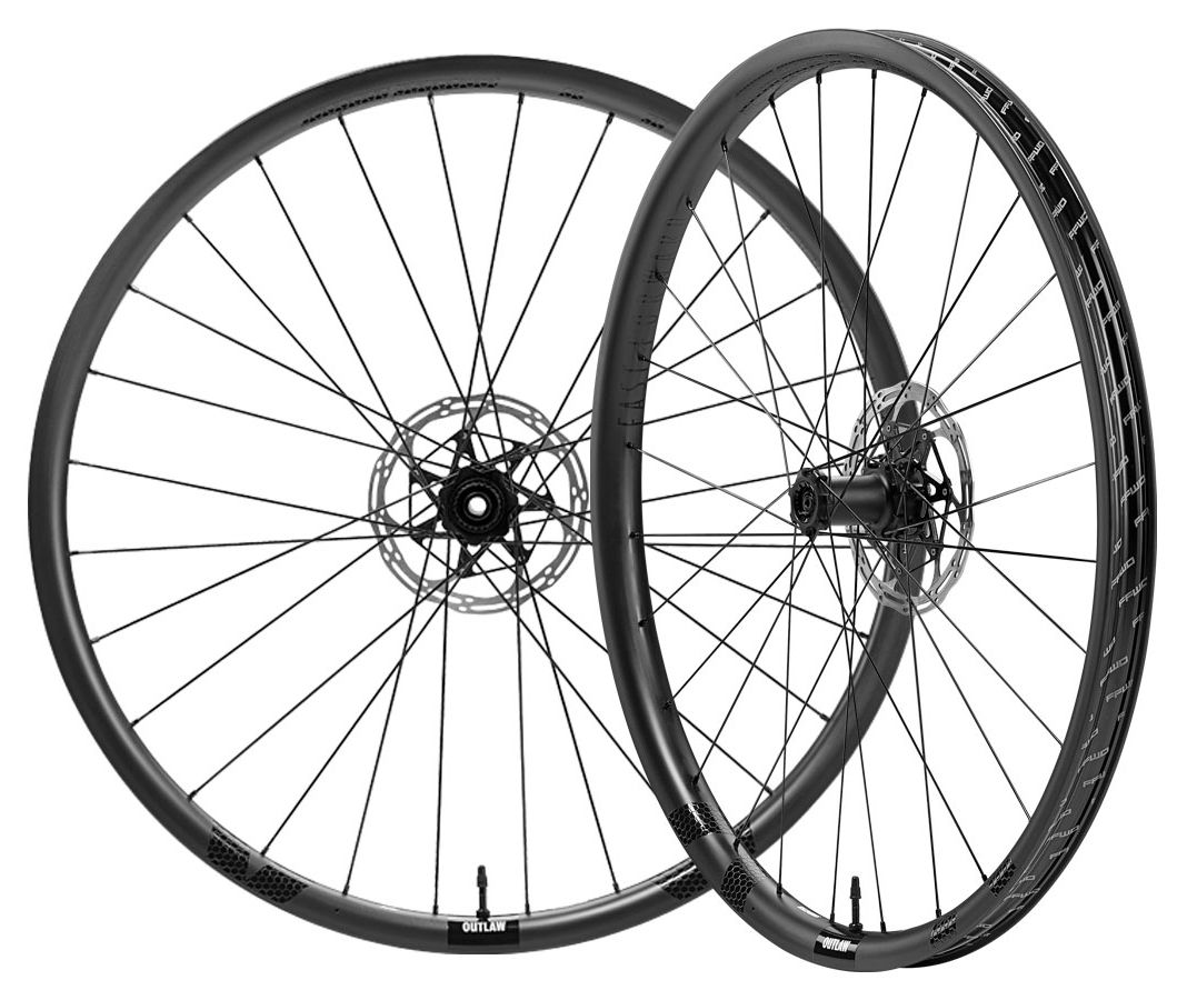 Ruedas FFWD Outlaw (2)