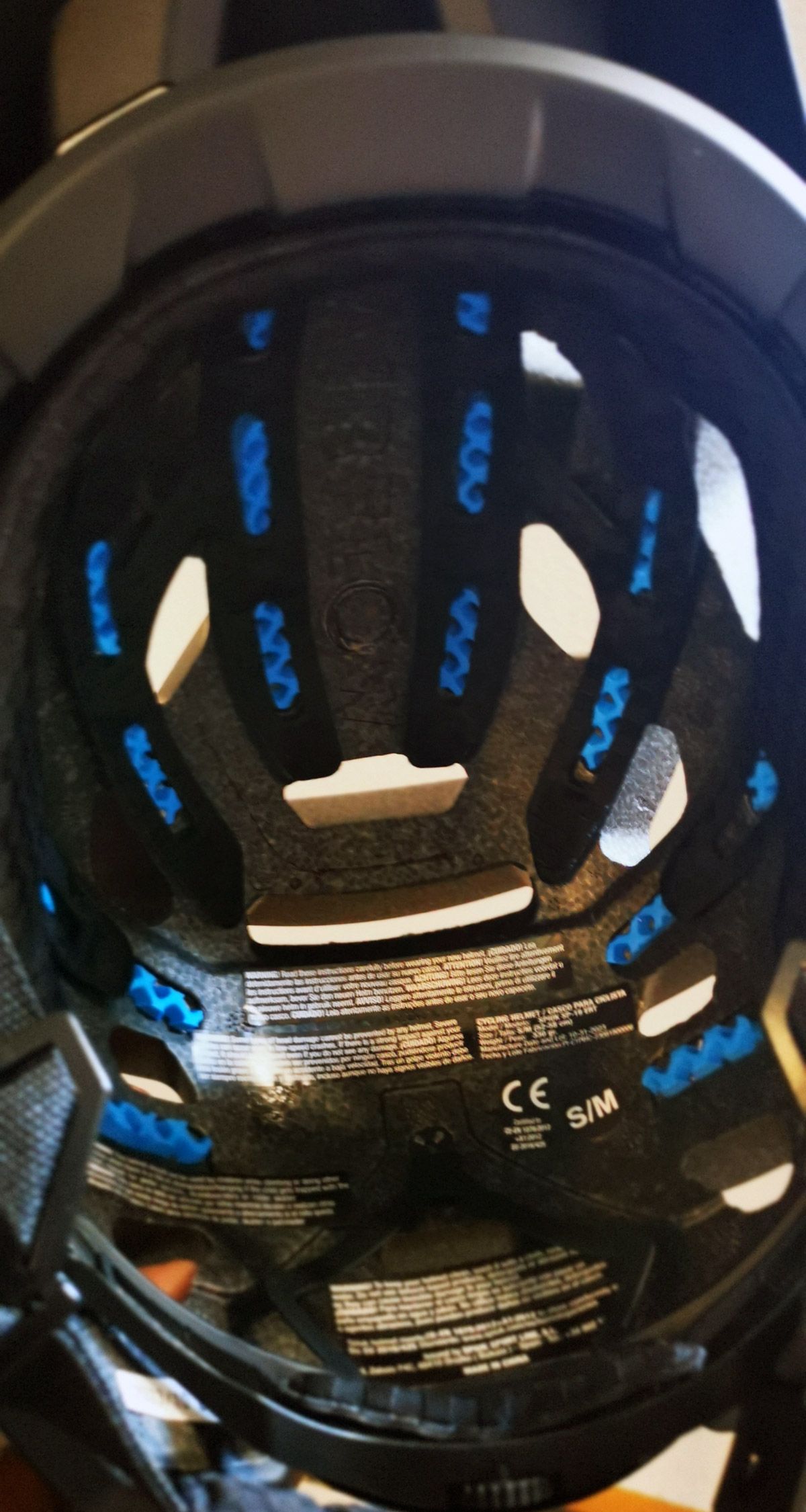 Spiuk Trazer. Toma de contacto del nuevo casco de Spiuk detalle 5
