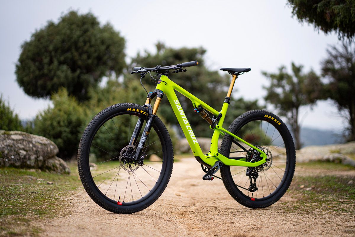 Versus Santa Cruz Blur y Cervélo ZFS 5 (25)