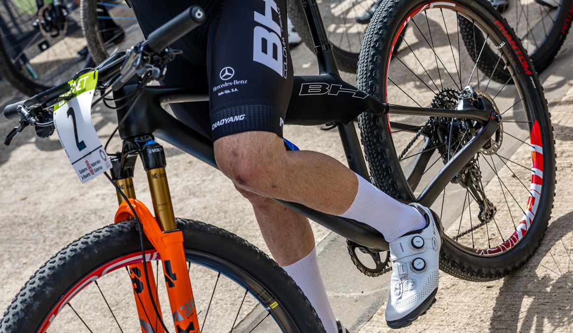 Avistado nuevo prototipo de BH en el Superprestigio Ancín