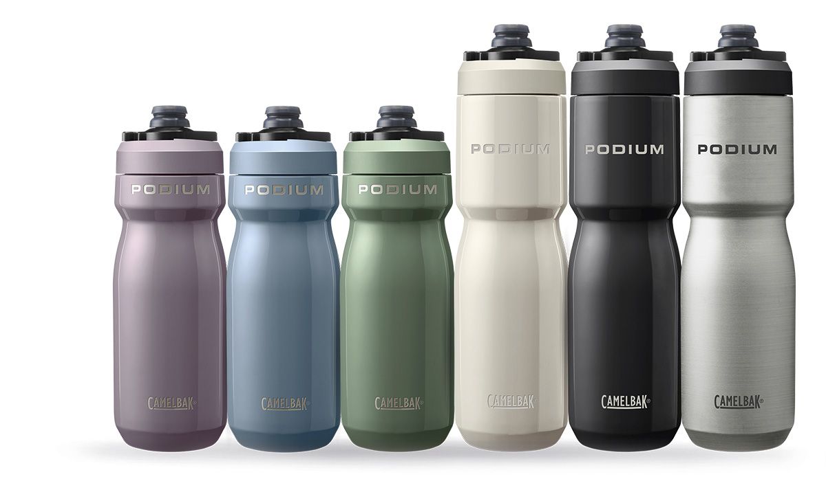 CamelBak presenta los bidones Podium Titanium y Podium Steel