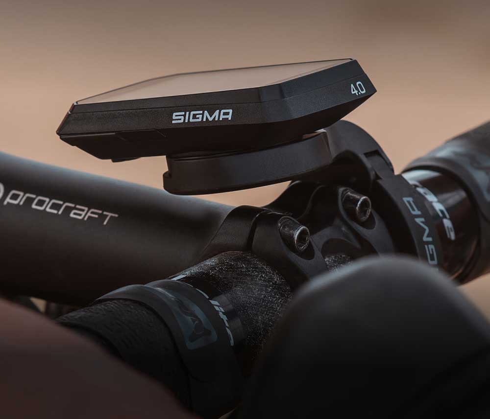 SIGMA ROX 4 0 ENDURANCE sobre su soporte OverClamp Butler SIGMA ROX 4 0 ENDURANCE sobre su soporte OverClamp Butler