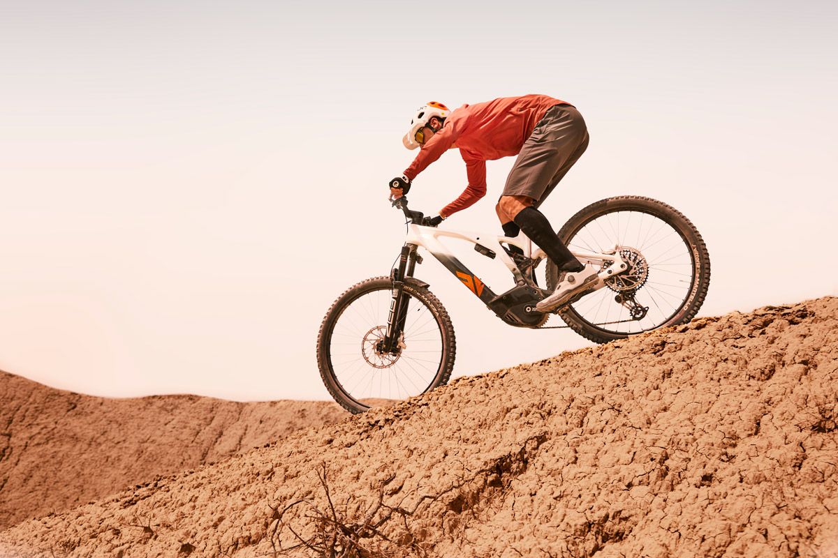 Berria presenta su nueva Stratos, ebike con cambio y suspensiones automáticas (2)