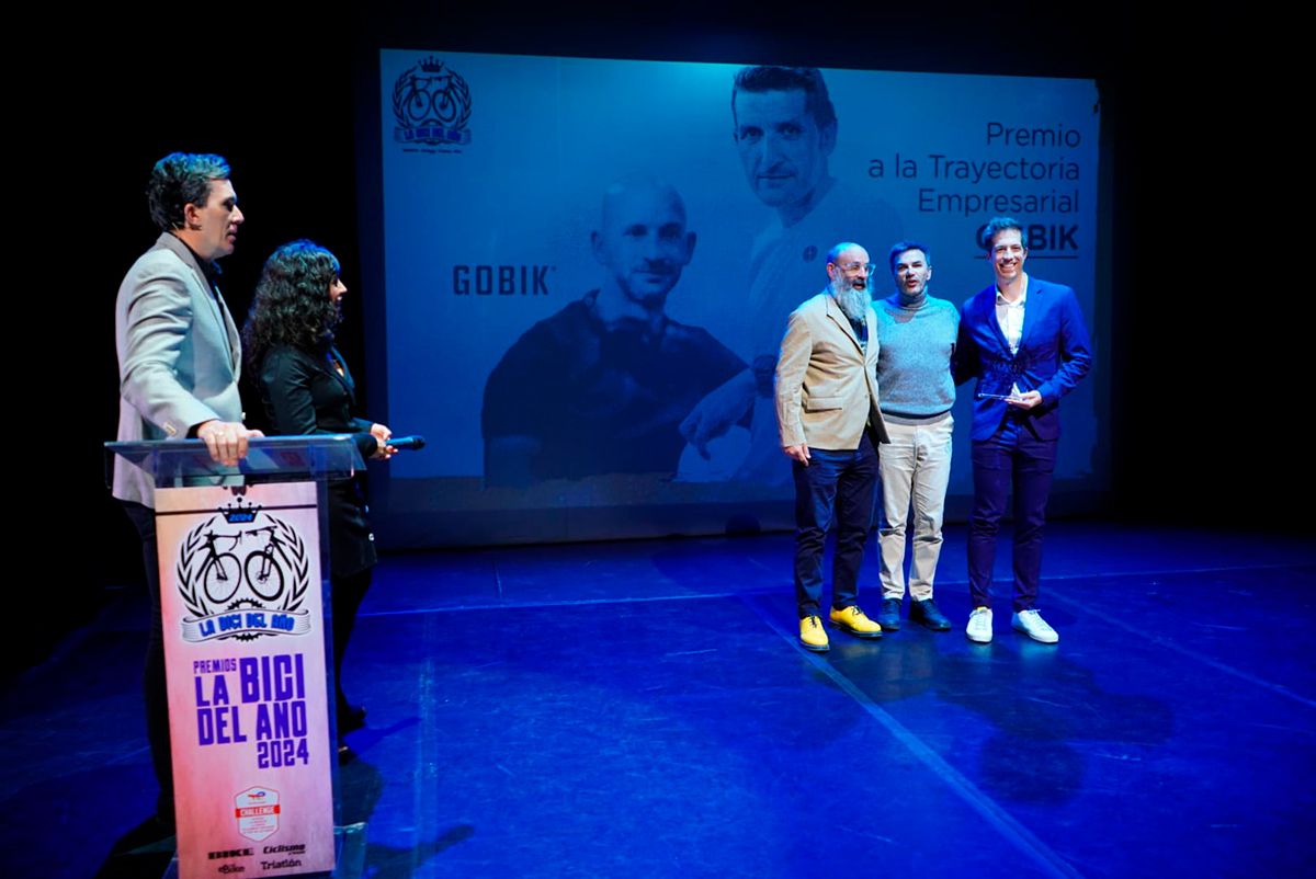 La Bici del Año 2024 Gobik recibe el Premio a la Trayectoria Empresarial La Bici del Año 2024 Gobik recibe el Premio a la Trayectoria Empresarial