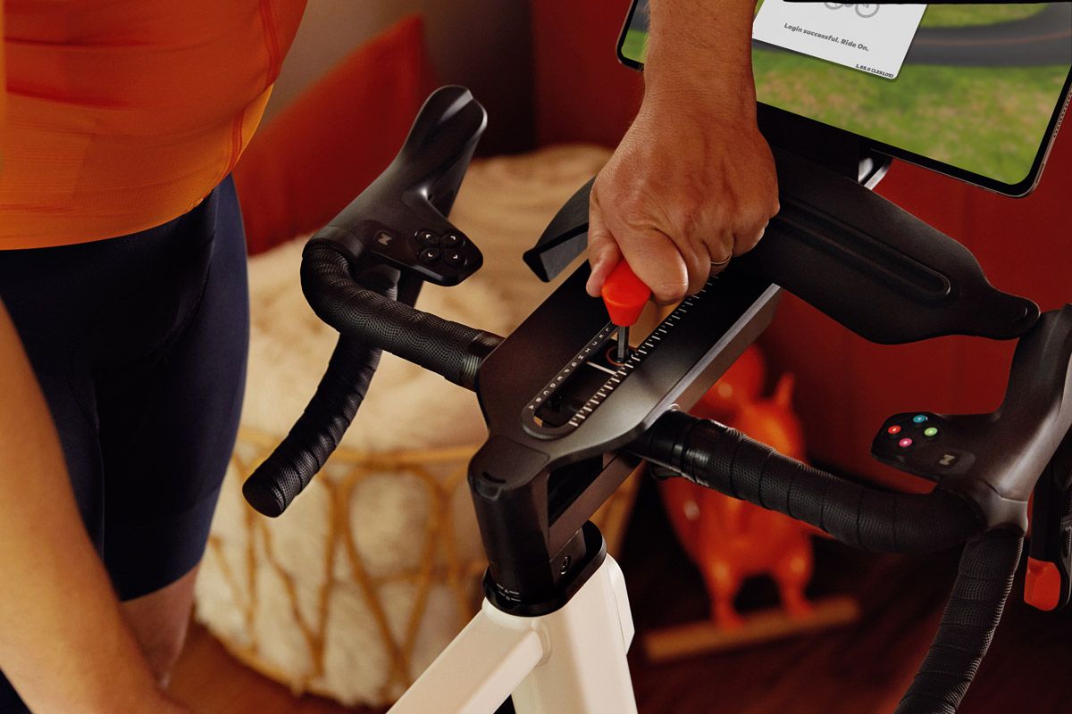 Llega la bici indoor Zwift Ride, y a este precio (4)