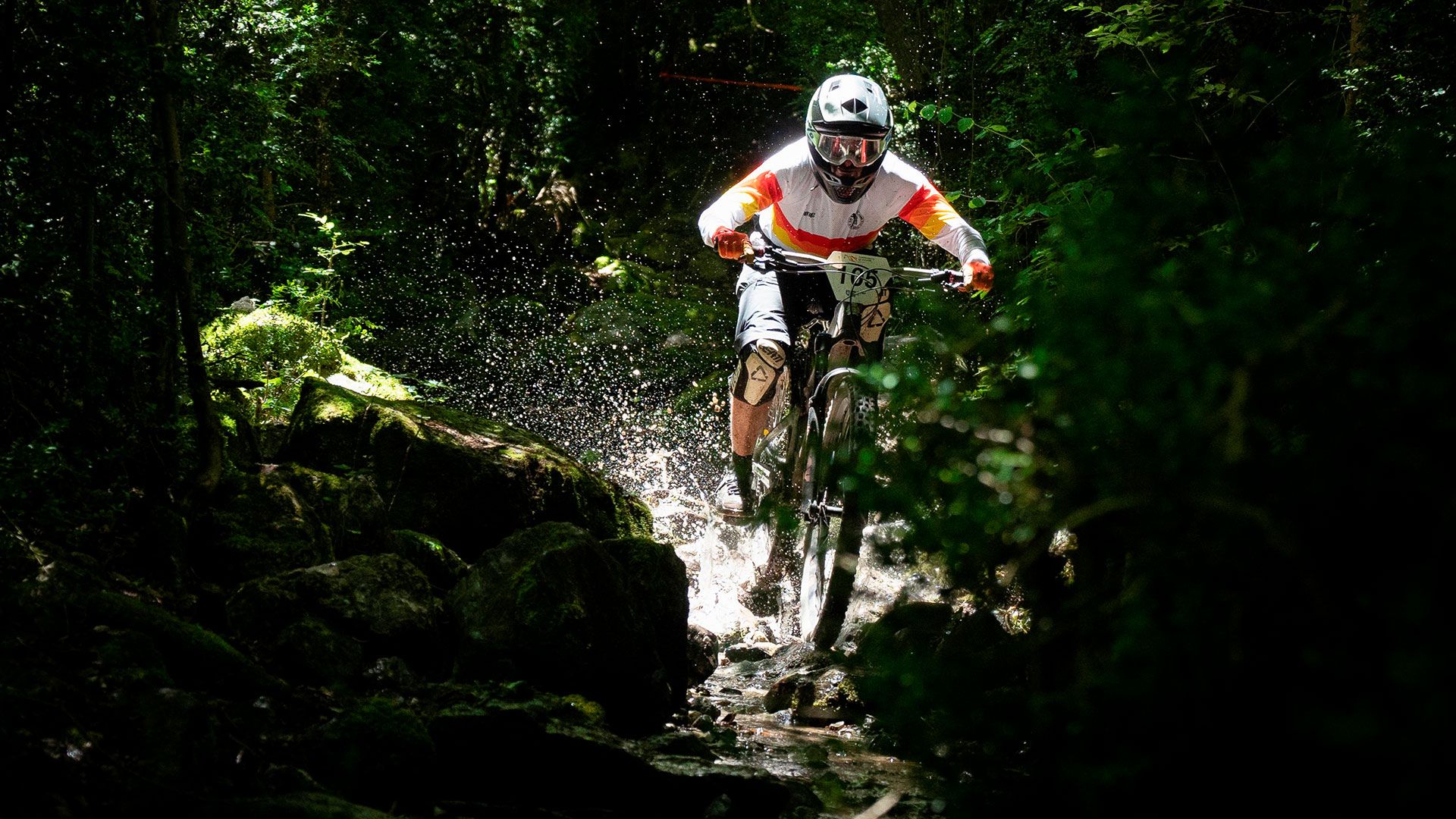 Edgar Carballo y Cristina Menéndez se coronan Campeones de España de Enduro 2024