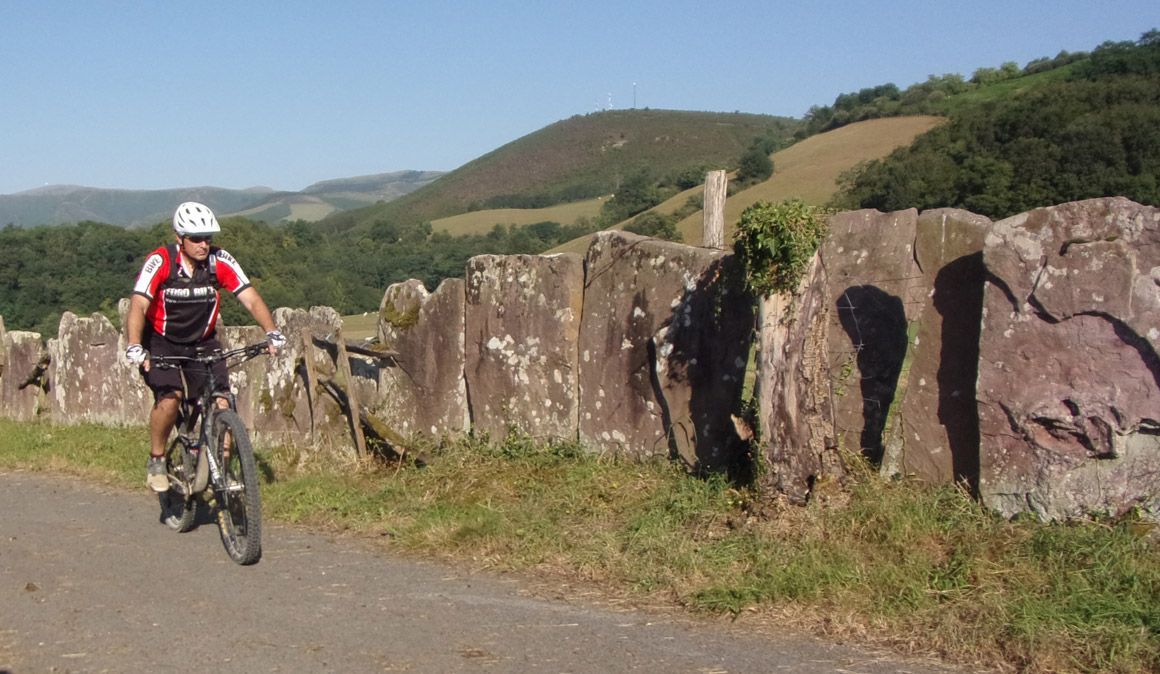 Rutas para el verano zugarramurdi Rutas para el verano zugarramurdi