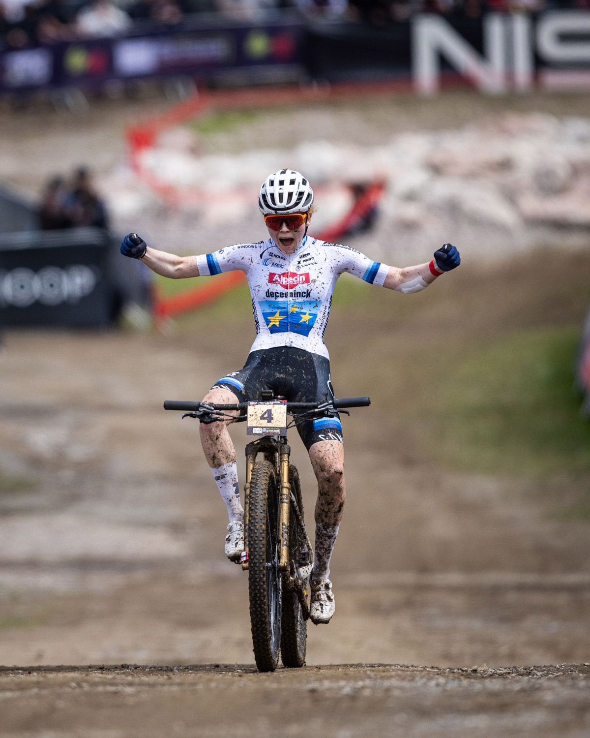Puck Pieterse ganando XCO Les Gets Puck Pieterse ganando XCO Les Gets