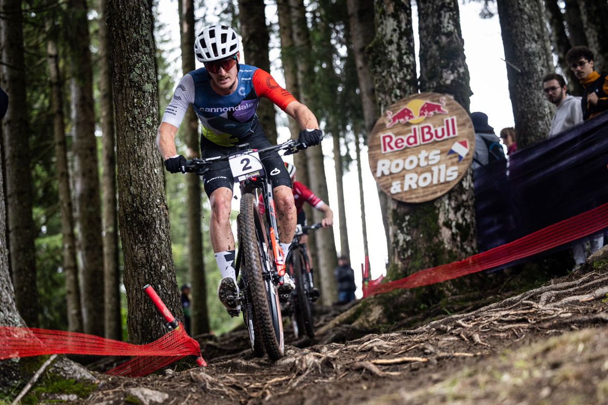 Alan Hatherly en el XCO de Les Gets Alan Hatherly en el XCO de Les Gets