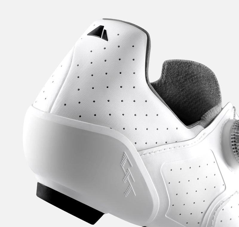 542674 2024 APP Tempr CFR Road Cycling Shoe 9102256 wh Press 10 40463b original 1718812192 542674 2024 APP Tempr CFR Road Cycling Shoe 9102256 wh Press 10 40463b original 1718812192