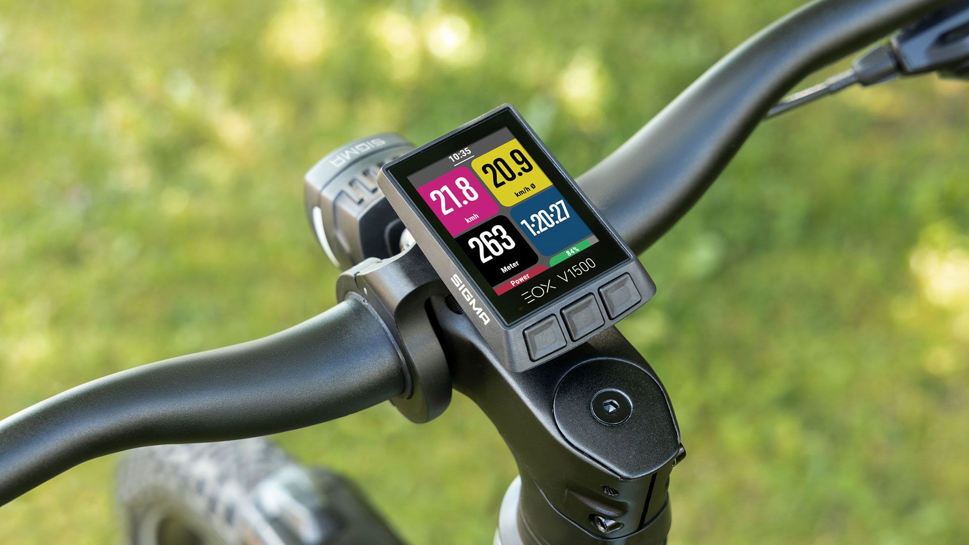 Sigma lanza tres nuevos ciclocomputadores EOX para bicicletas eléctricas