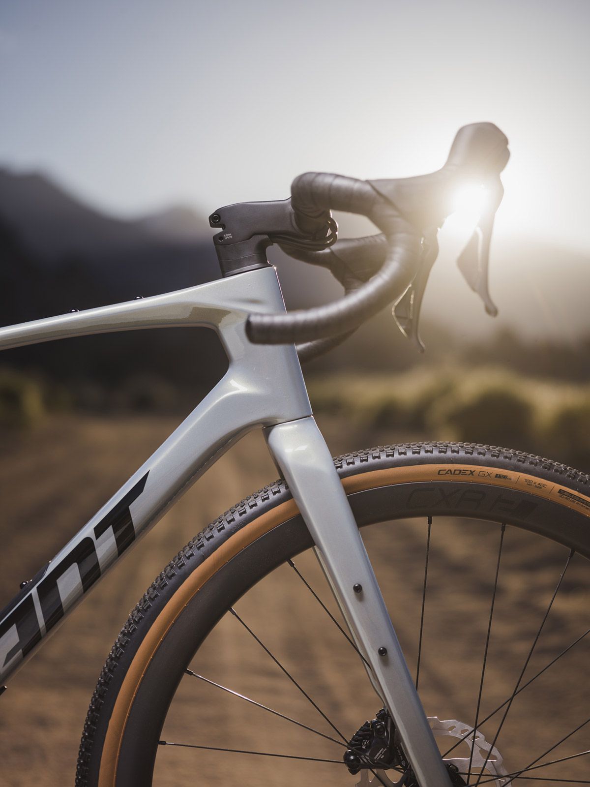 Giant Revolt Advanced 0 10
