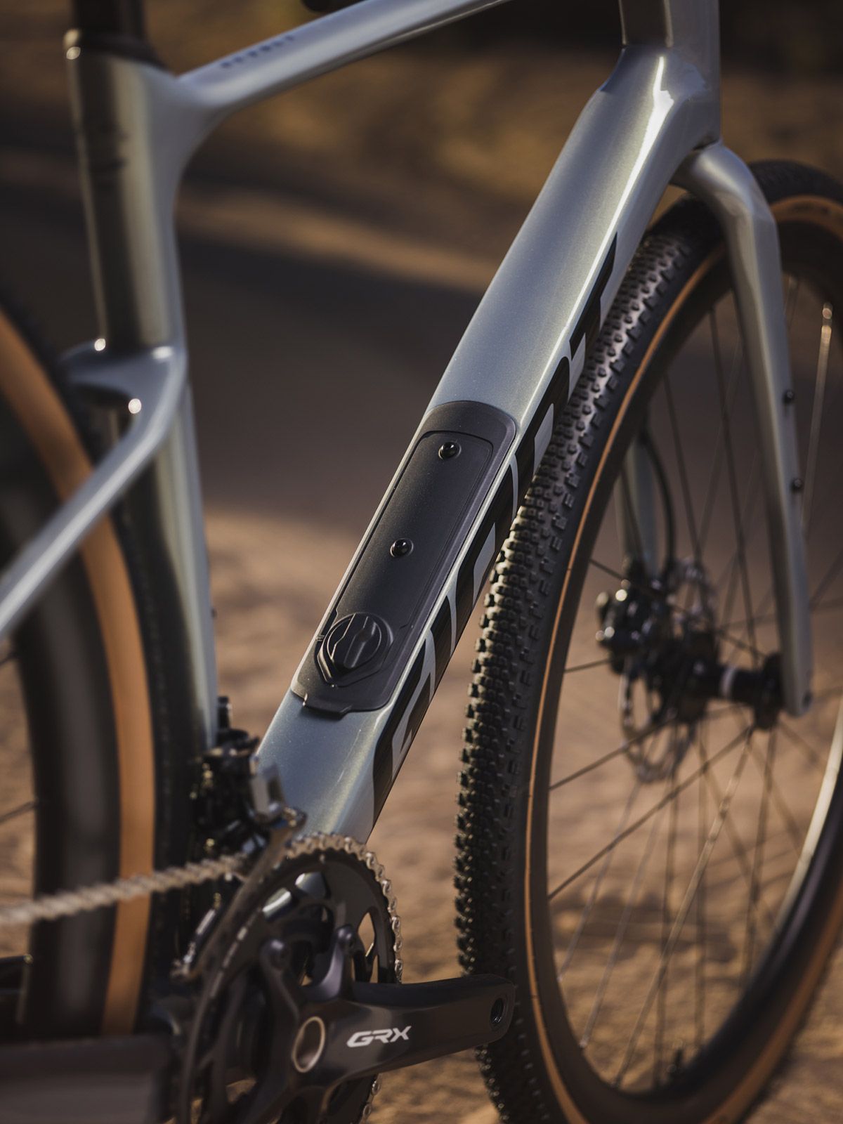 Giant Revolt Advanced 0 17