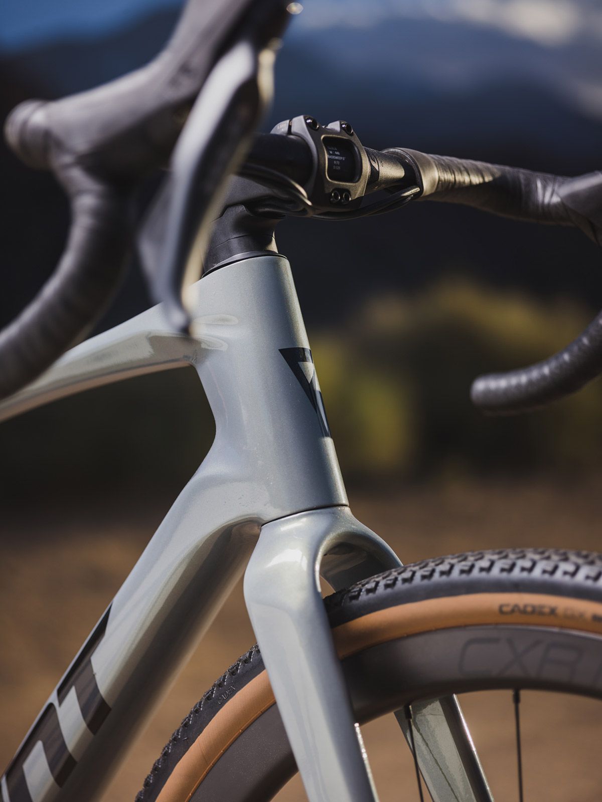Giant Revolt Advanced 0 22