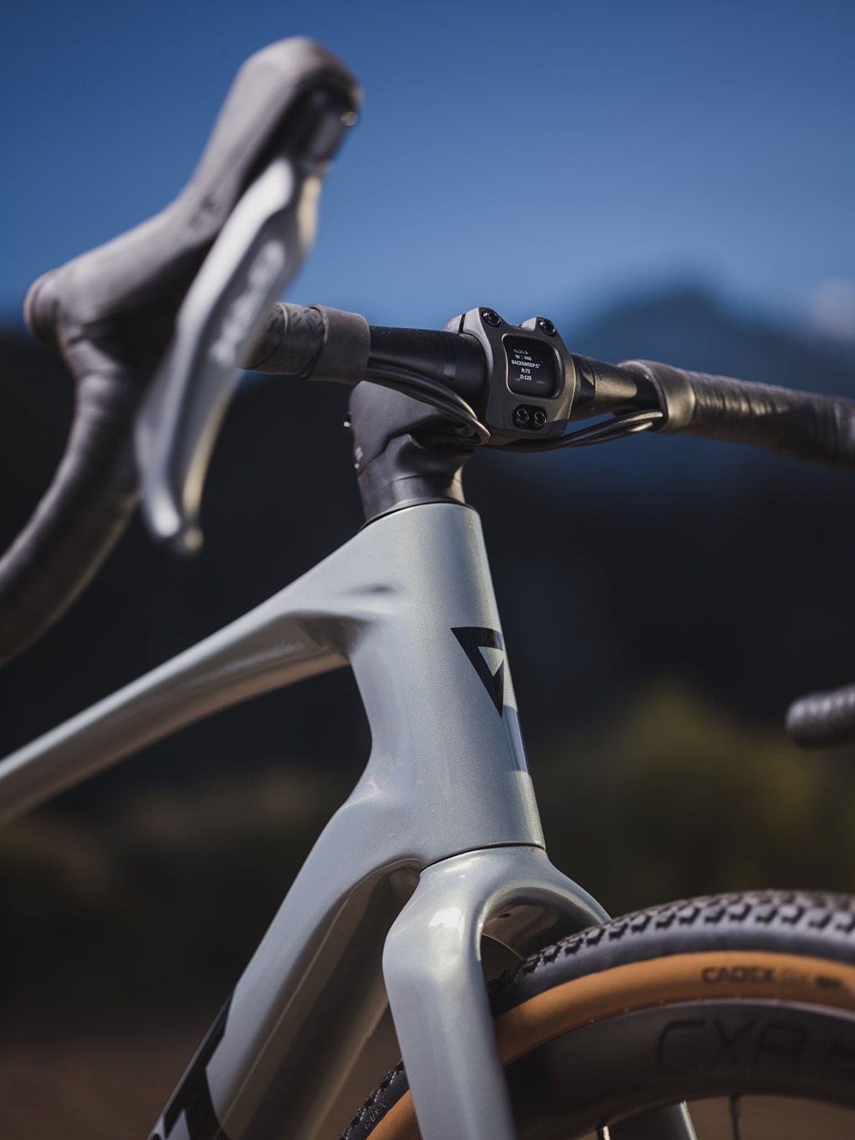 Giant Revolt Advanced 0 27