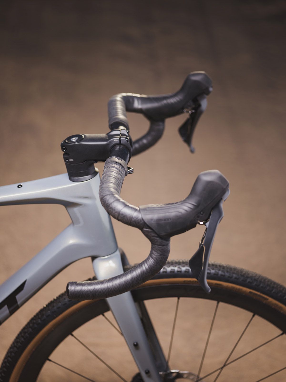 Giant Revolt Advanced 0 30