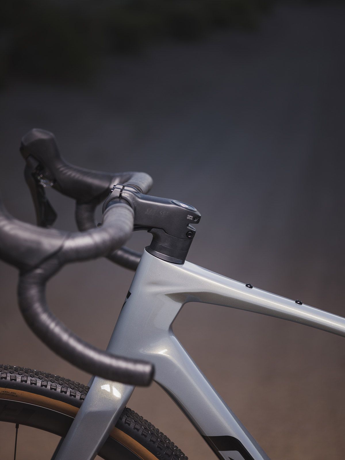Giant Revolt Advanced 0 47