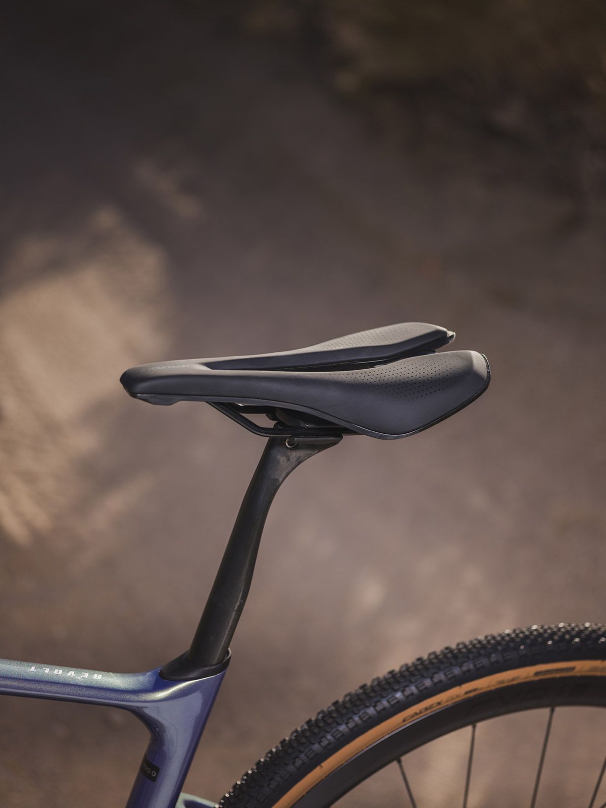 Giant Revolt Advanced Pro 0 61