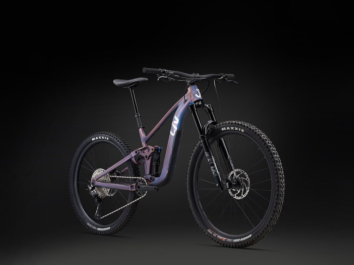 MY24 Intrigue X 2 Color A Desert Dawn Front B