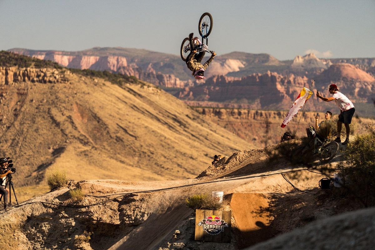Robin Goomes se lleva la primera edición de Red Bull Rampage femenino (2)