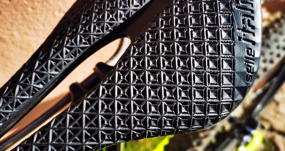 Prueba. Sillín Selle Italia Novus Boost Evo 3D Ti 316 Superflow detalle