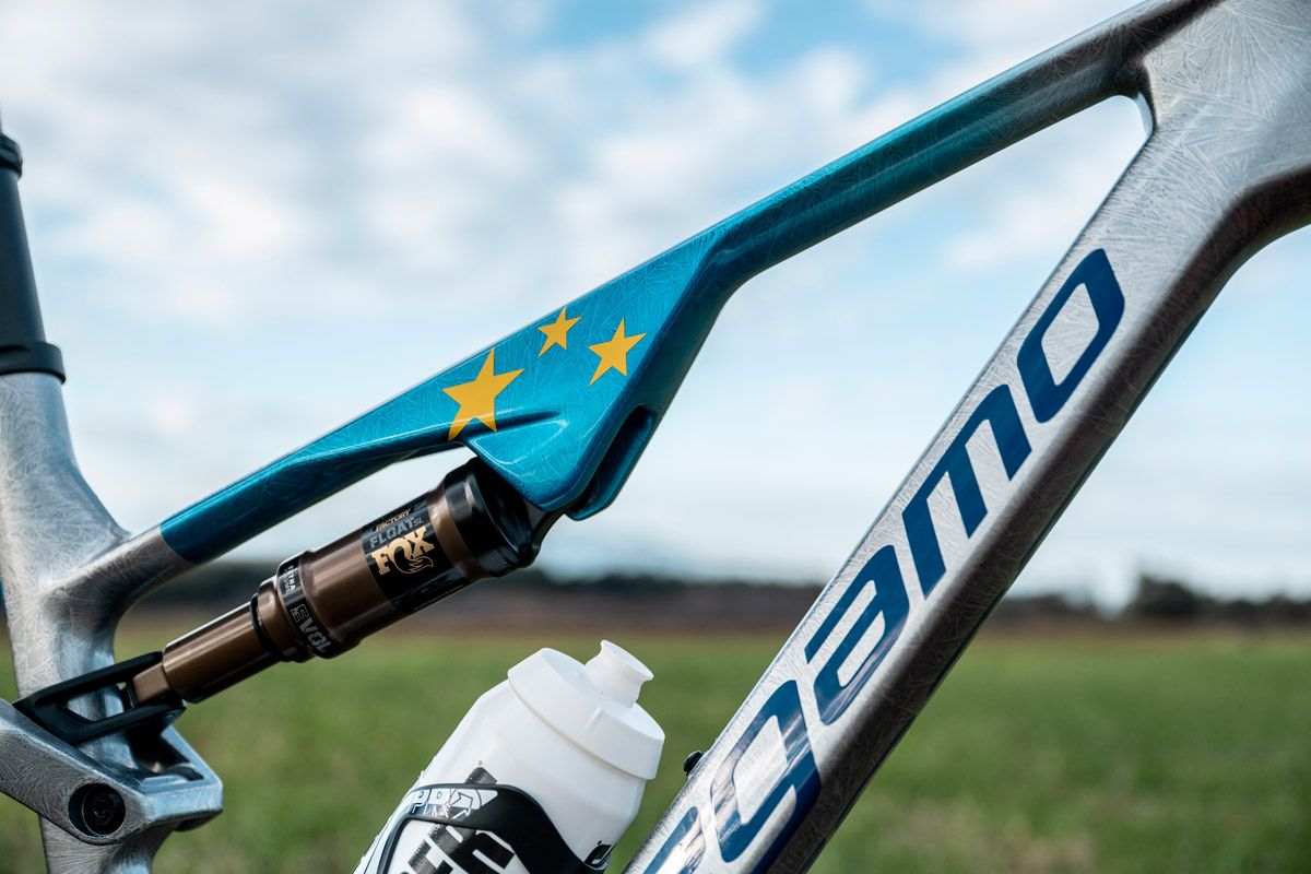 Megamo Track European edition